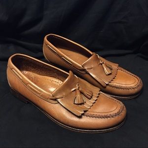 SAS Hand Sewn in USA Leather Kilt Tassel Slim Fit